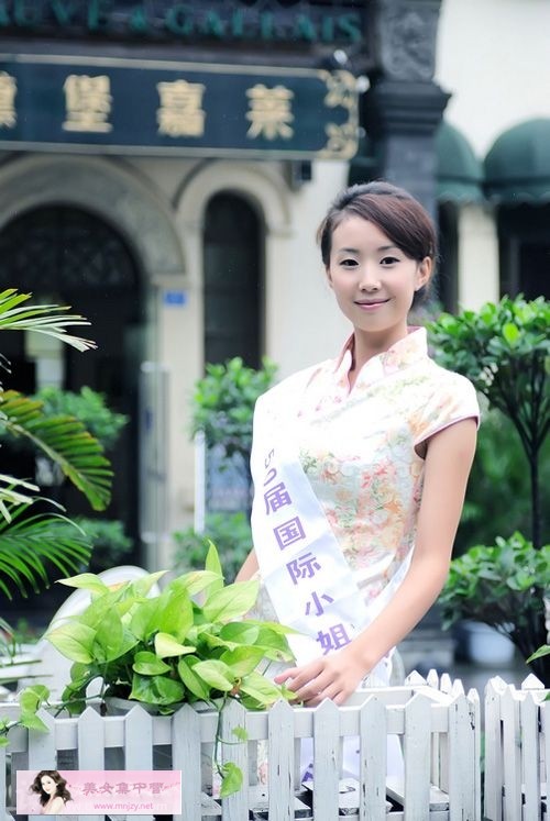 �崿��Ů��������